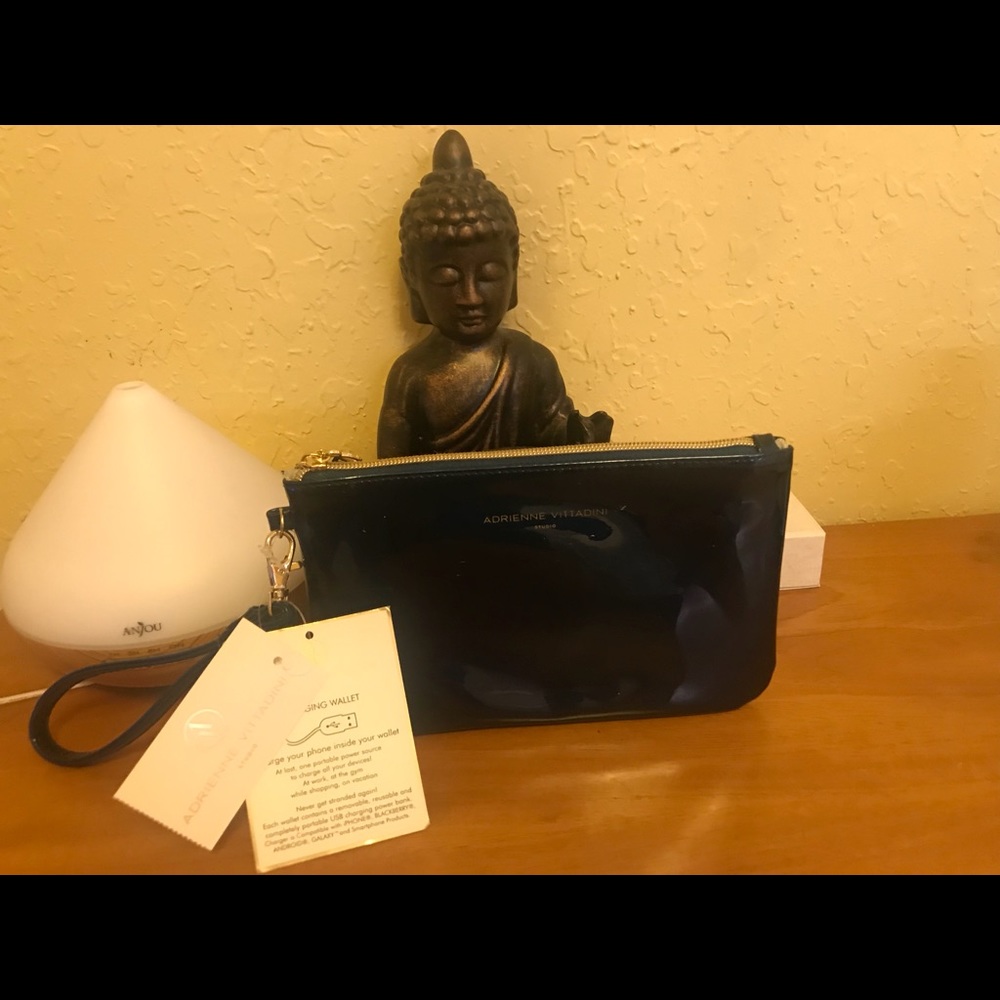Midnight blue Wristlet/clutch with charger